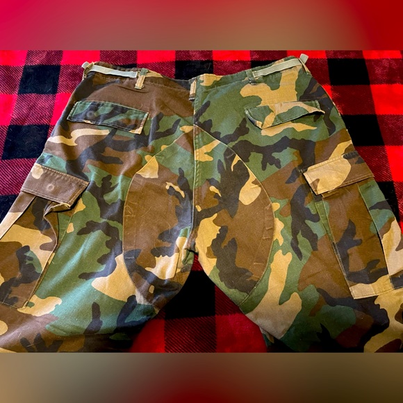 ❤️Camo Men’s Like New❤️Camouflage Official Combat Pants🌺Men’s Size Large❤️ - Picture 3 of 7